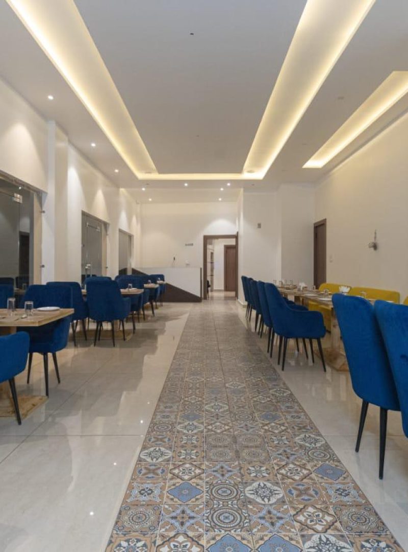 The Jot Pass Hotel Lounge